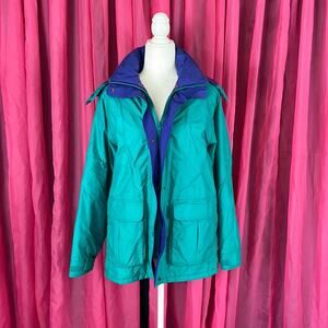 Vintage 90s Cabelas Gore-tex Thinsulate coat, size med